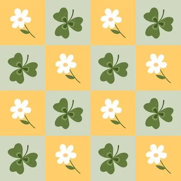 Groovy checkered seamless pattern with cute flower and clover leaf. Hand drawn Illustrazione stock