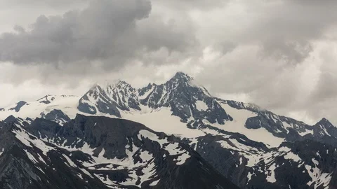 Grossglockner alpine spring time lapse Stock Footage 122443410