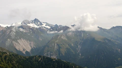 Grossglockner moving time lapse Video stock 32272347