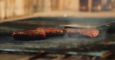 Ground Beef Burger Barbeque Grill Meat Fire Flames Healthy Family Cooking Vídeo Stock 195287068