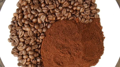 Ground coffee on a plate. Stock Footage 328441145