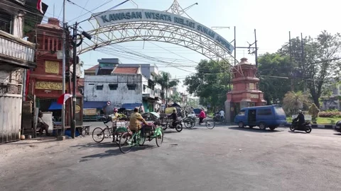 Ground Level Street View At Old Surabaya street Видео 345154697