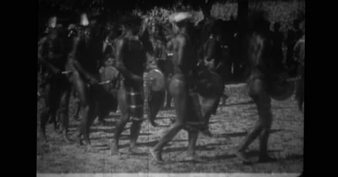 Group of Bontoc Igorot men and women playing musical instruments and dancing Stock Footage 43441660