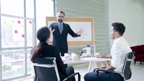 Group of business people or engineer team meeting brainstorming discussion Stock Footage 155200640
