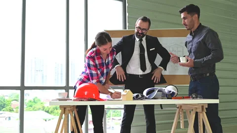 Group of Caucasian engineer teamwork meeting for a planning project. Stock-Footage 142879937