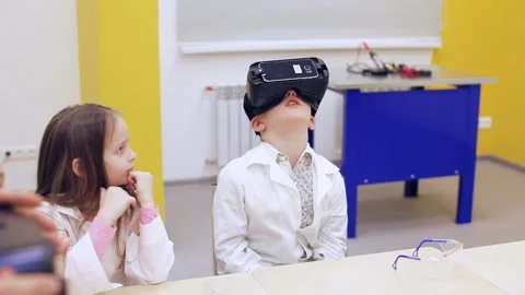Group of children in the VR glasses study science Stock Footage 86966029