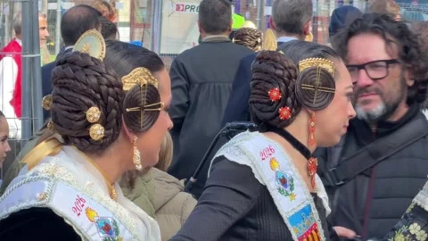 Group of Falleras in traditional clothing at Fallas festival in Valencial, a 스톡 동영상 334091310