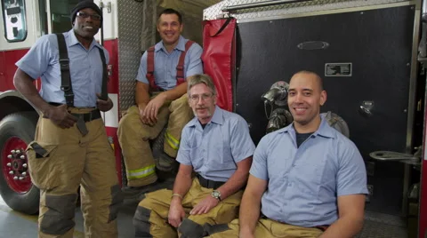Group of firefighters, portrait Stockbeeldmateriaal 61676335