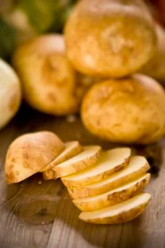 Group of fresh potatoes on the  table Stock-Fotos