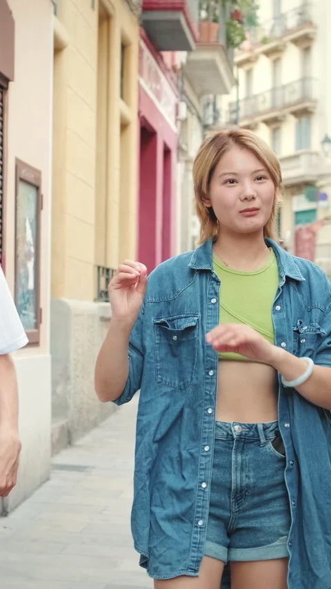 Group of friends having good time together in the city Video stock 253937332