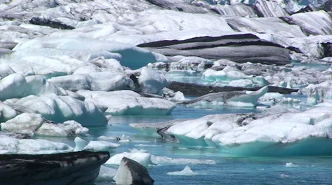 Group of icebergs Stock Footage 37971921
