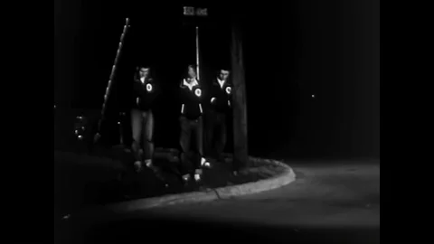 A group of jocks have a confrontation with another man after rear-ending his car 스톡 동영상 95066582