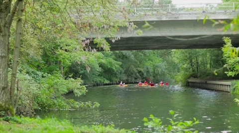 Group of Kayakers on the River 스톡 동영상 40732182