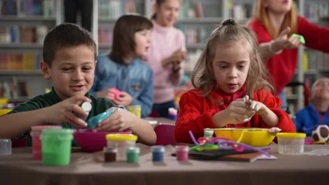 Group of kids with disabilities at master class Stock-Footage 157992946