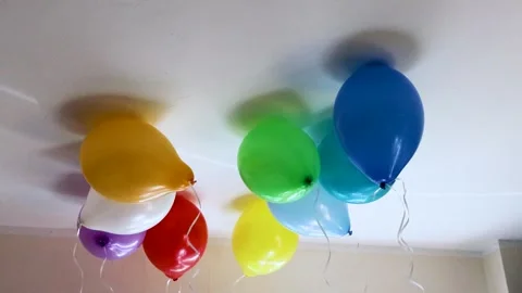 Group of multicolored vibrant helium balloons with ribbons i Stock-Footage 302807129