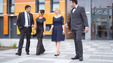 A group of people in evening clothes Video stock 76194181