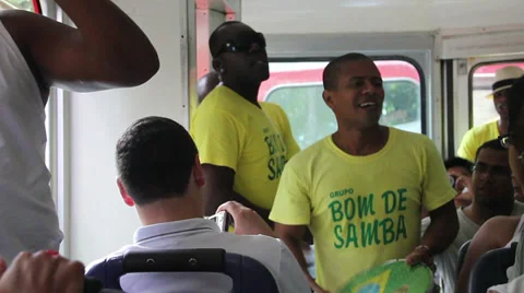 Group of people singing and playing traditional brazilian music Stock Footage 33334609