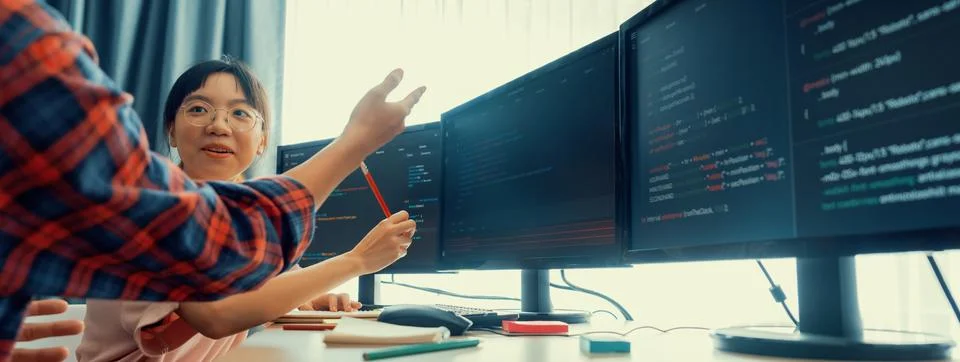 Group of professional web developer discuss about data analysis. Burgeoning. 스톡 사진