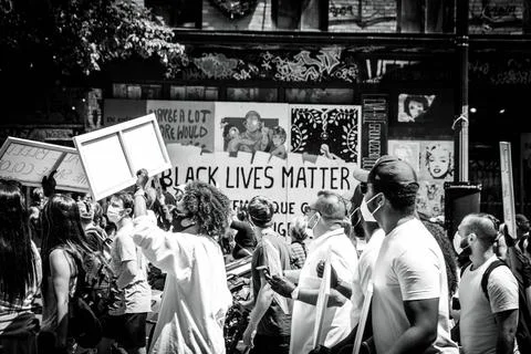 Group of protester protesting in city Stock Photos