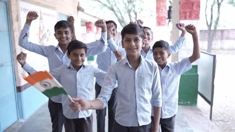 Group of proud schoolboys students hold indian flag celebrating Independenc.. Stock Footage 273547766