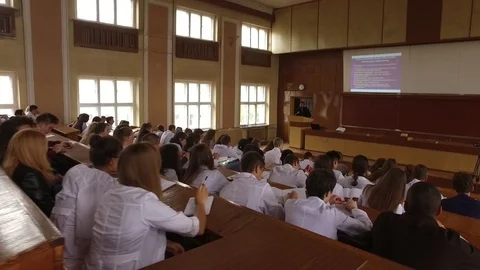 Group of students in classroom at the university 库存影片 85704133