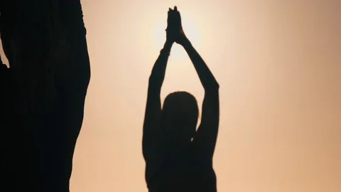 Group Of Women Practicing Yoga Vídeo Stock 77585343