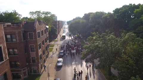 Groupe marching Stock Footage 92338716