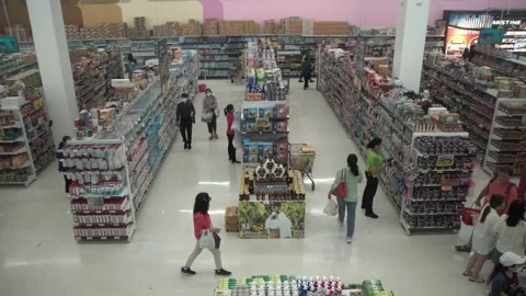 Groups of people shopping at Big C supermarket. Stock Footage 250417494