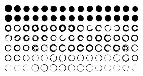 Grunge Circle Brush Strokes Round Ink Shapes Artistic Design Set 스톡 일러스트