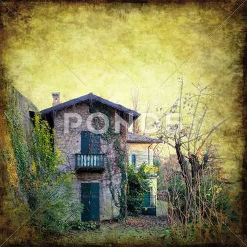 Grunge image of ancient uninhabited farmhouse in winter Stock Illustration