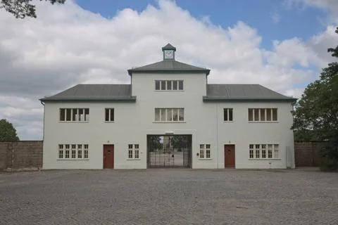 The Guard Tower A was the main gate of the former Sachsenhausen concentrat... 스톡 사진