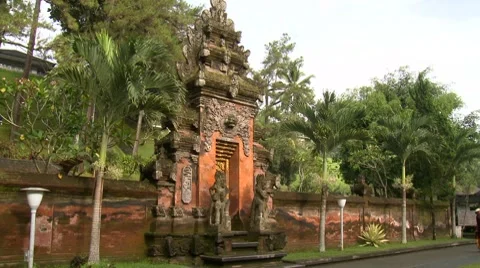 Guarded multi level gate in Pura TIRTA EMPUL Video stock 7907223