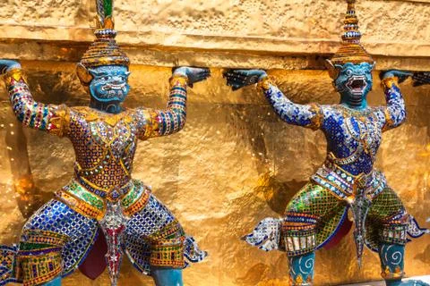Guards on the base level of stupa in Wat Phra Keo, Thailand Stock-Fotos