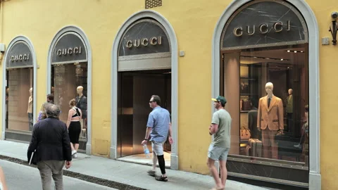 Prada and Gucci Stores in the Christmas Lights on Rodeo Drive during the  California December Quarantine Stock Video - Video of gown, figurine:  205849365
