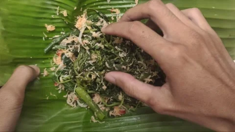 Gudangan A Traditional Dish from Java, Indonesia Stock Footage 295090774