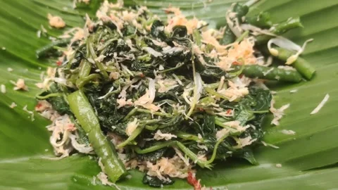 Gudangan A Traditional Dish from Java, Indonesia Stock Footage 295090792