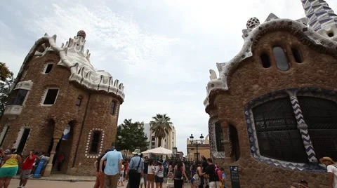 Guell Park in Barcelona Video stock 66512720