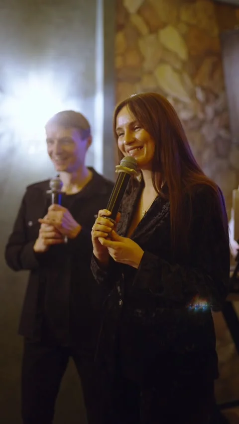 Guests dance and sing at the Ferienpark Hotel. Stock Footage 331649752