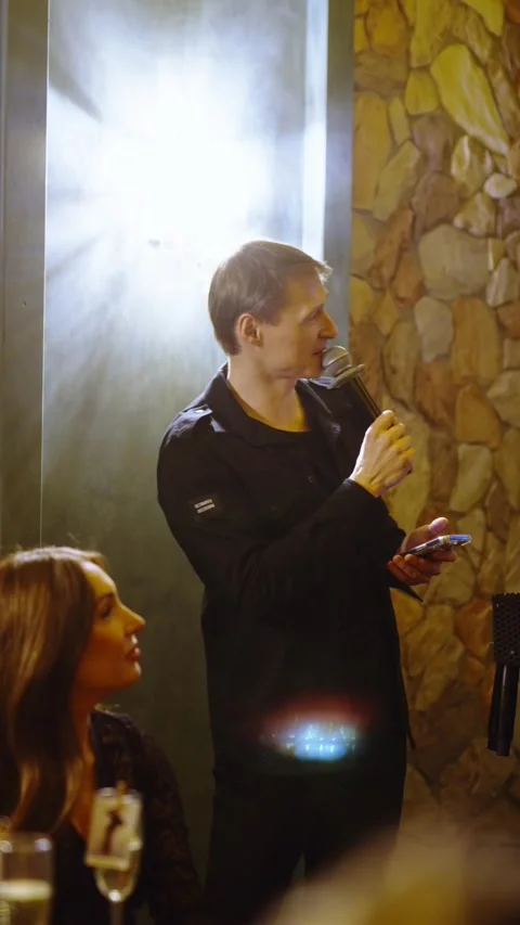 Guests dance and sing at the Ferienpark Hotel. Stock Footage 331650002