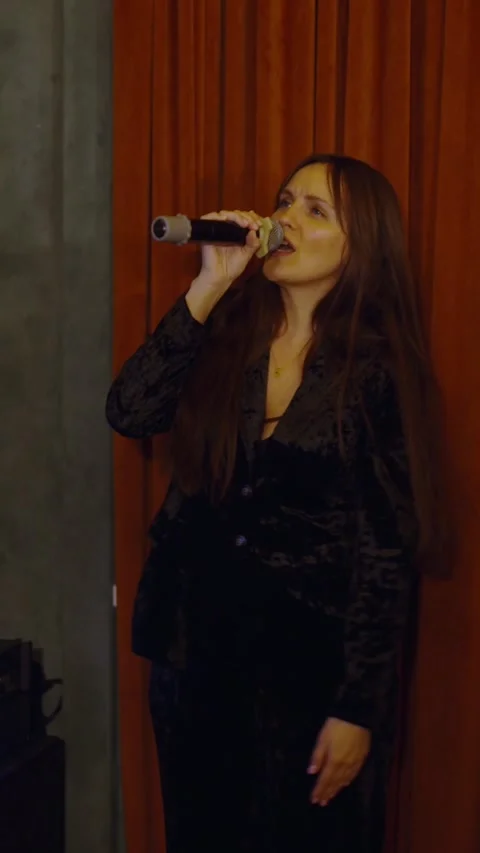 Guests dance and sing at the Ferienpark Hotel. Stock Footage 331650359
