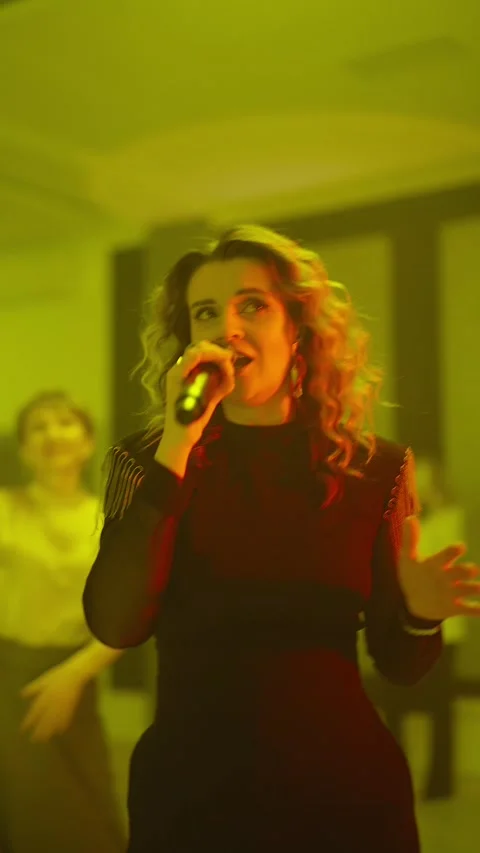Guests dance and sing at the Ferienpark Hotel. Stock Footage 331655703