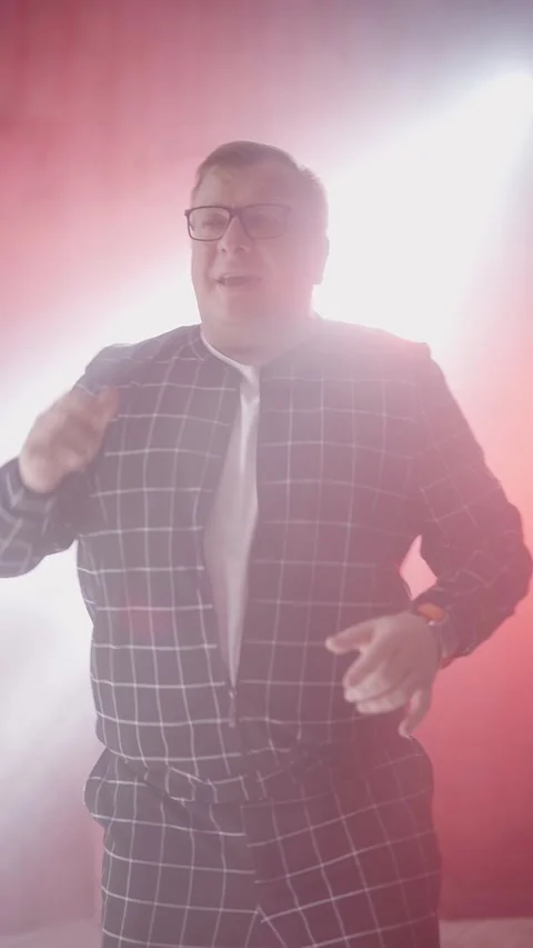 Guests dance and sing at the Ferienpark Hotel. Stock Footage 331655827