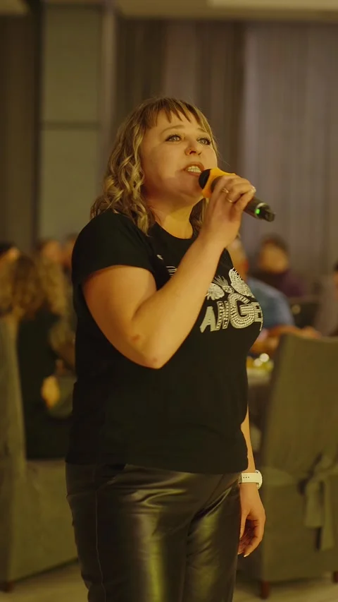 Guests dance and sing at the Ferienpark Hotel. Stock Footage 331656827