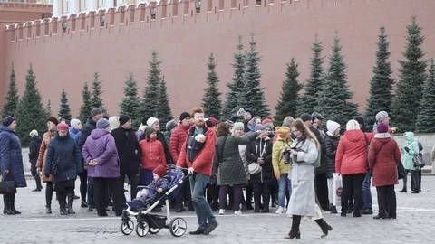 Guide on Red Square Video stock 126600980