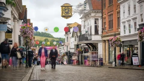 Guildford High Street - timelapse Vídeos de archivo 250167595