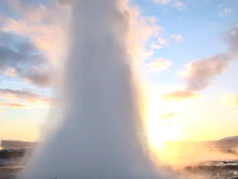 Guiser Video stock 490346