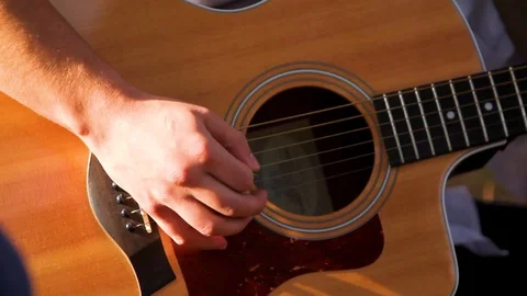 Guitar 01 Video stock 89568305