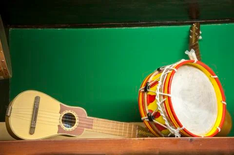 Guitar and drum Stock-Fotos