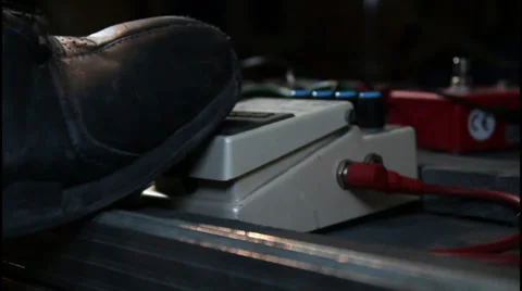 Guitar pedal Vídeos de archivo 37246013