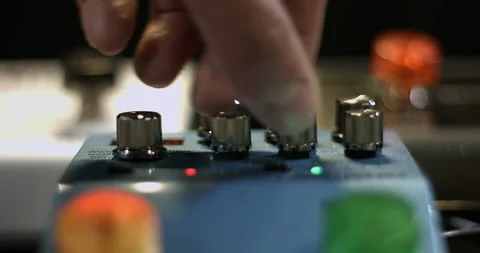 Guitar Player Turns On Effect Stomp Pedal. Adjusting Knobs. 스톡 동영상 171358913